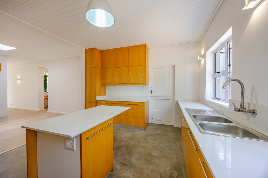 4 Bedroom Property for Sale in Milnerton Central Western Cape